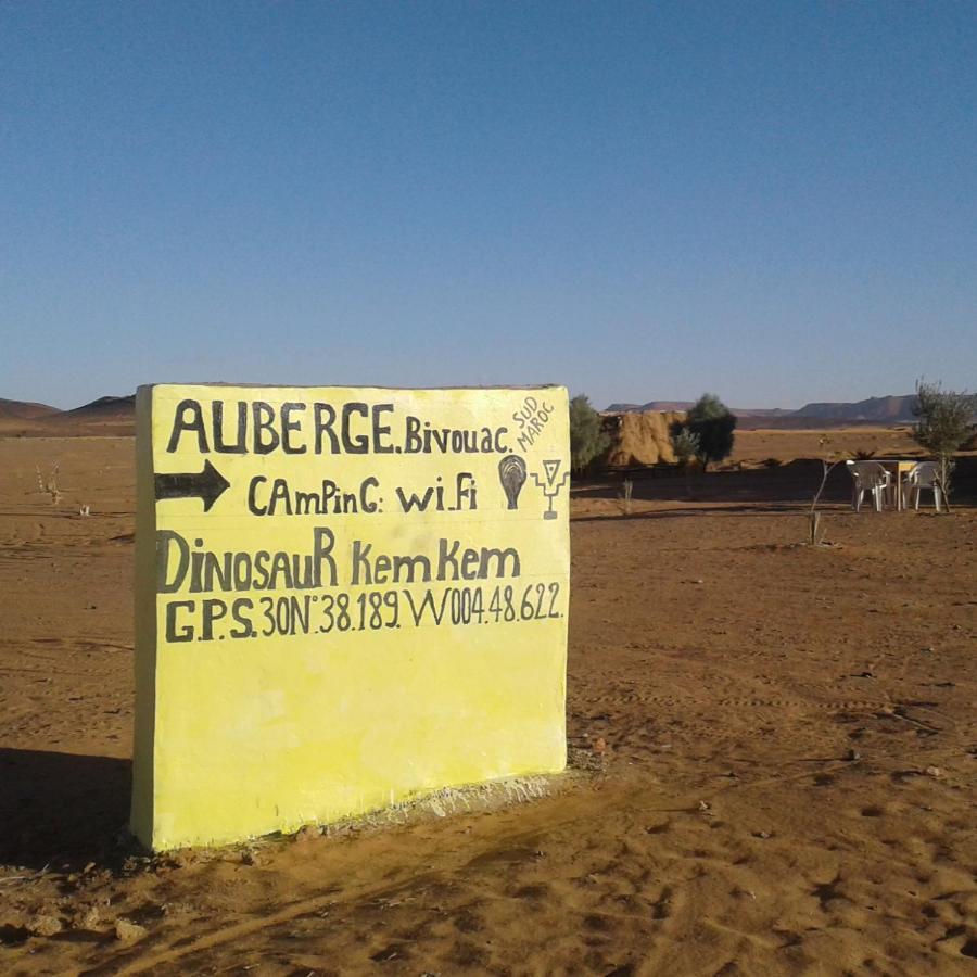 Auberge Dinosaur Kem Kem Hotel Tafraoute Sidi Ali Exterior foto